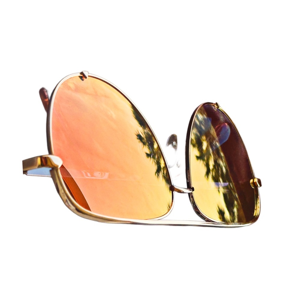NIB - QUAY Australia, HIGH KEY, Gold Frame/Copper Fade Lens Aviators - Picture 3 of 13